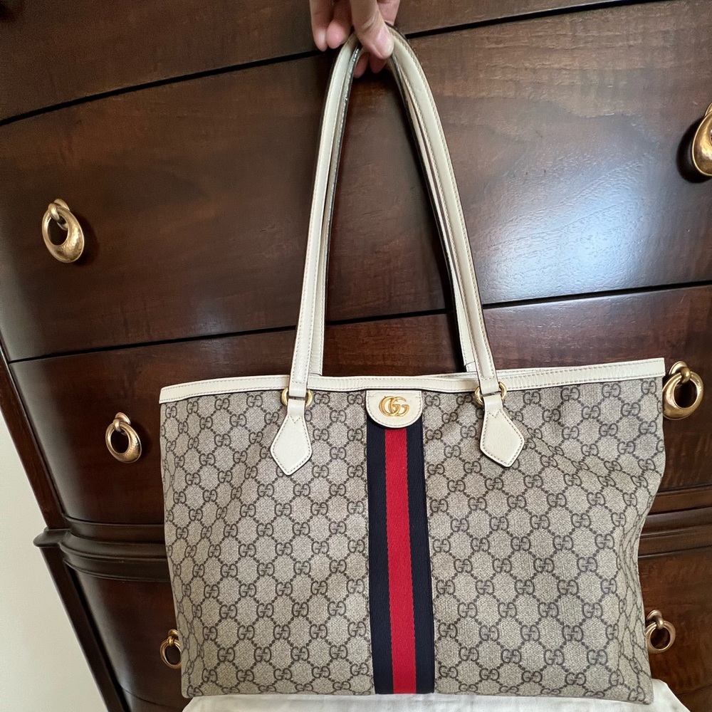 Gucci Ophidia GG Medium Ophidia Tote